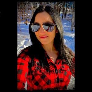 Meet your Posher, Candy